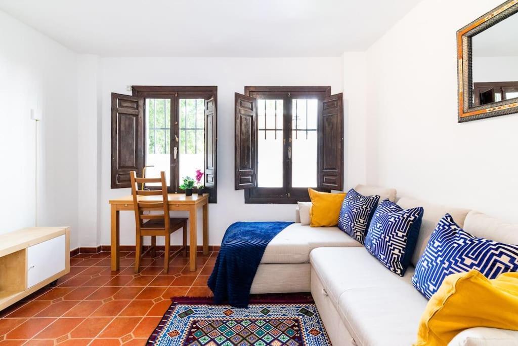 Wekey Homes Albaicin, A Los Pies De La Alhambra Granada Exterior photo